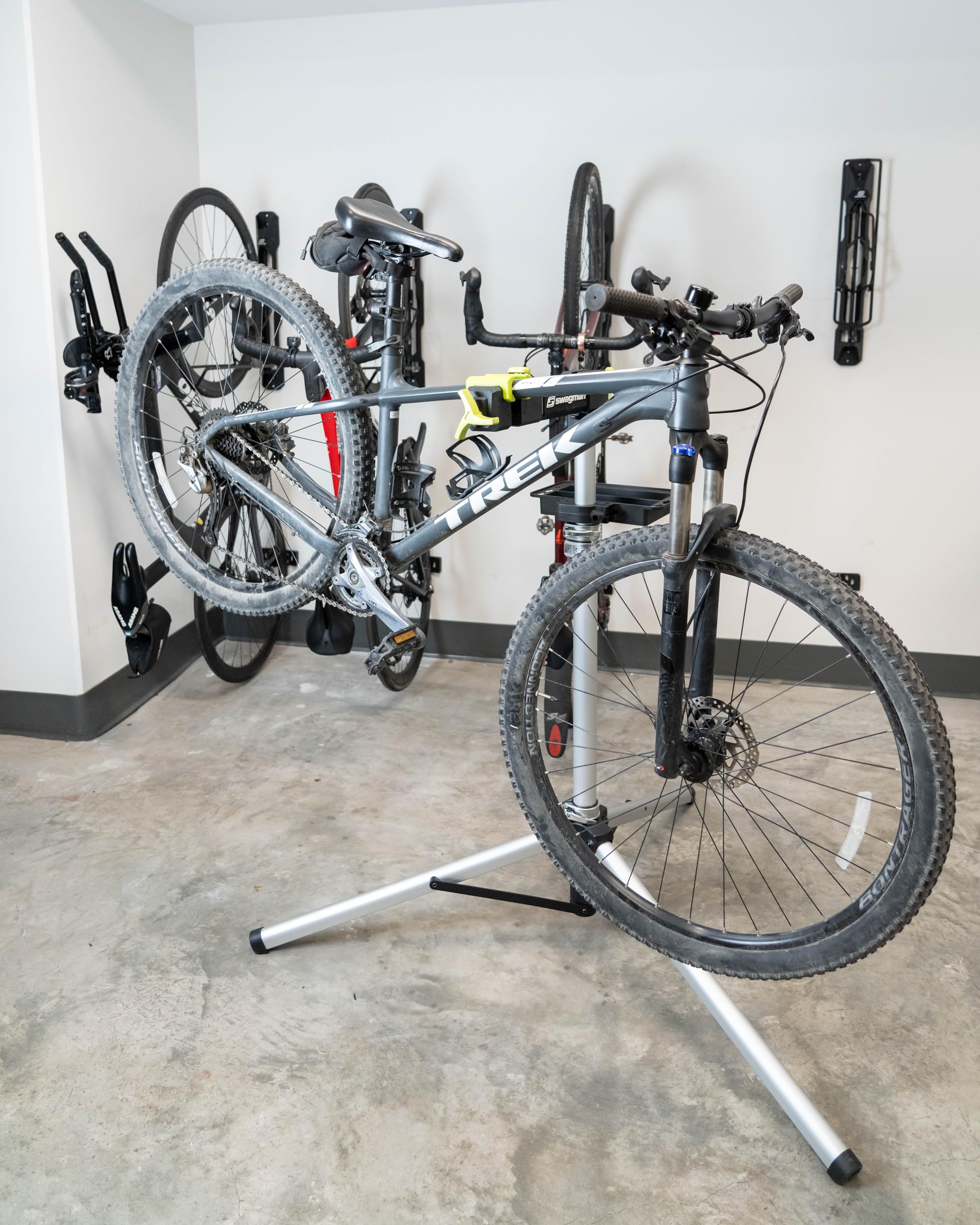 Swagman SpinDocktor Bike Repair Stand – Lightweight Aluminum Maintenance Work Stand with Quick Release Pivoting Clamp Head